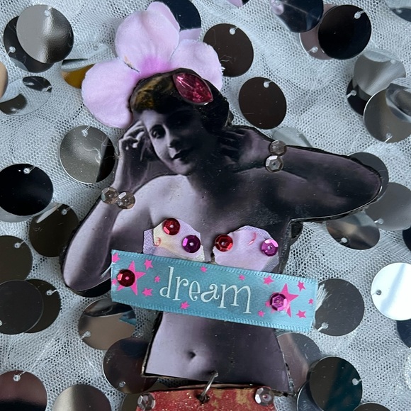 handcrafted wall plaque mixed media mermaid Victorian flowers dream - Picture 2 of 6